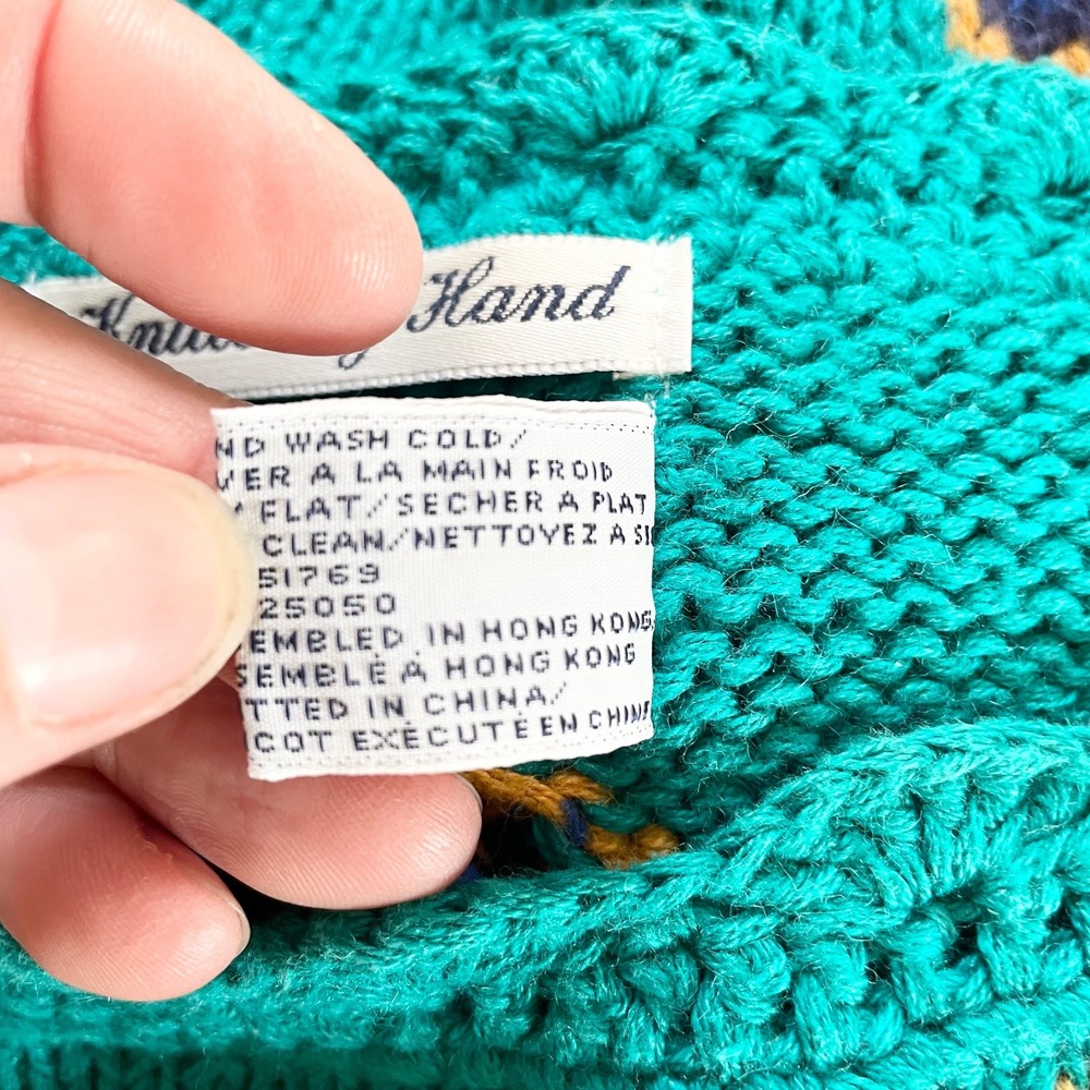 Colorful Knit Sweater - Picture 11 of 12